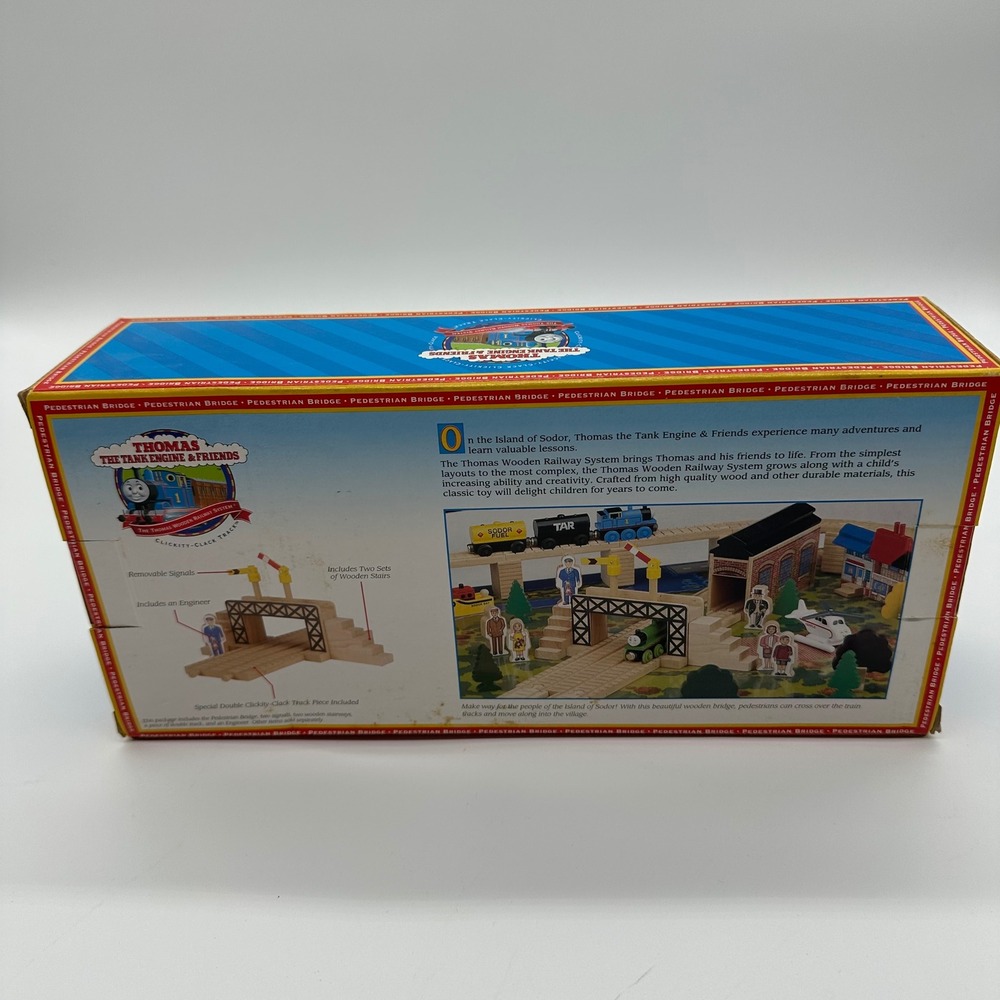 NIB Thomas Wooden Railway Vintage Pedestrian Bridge Destination Double Track - Picture 3 of 10